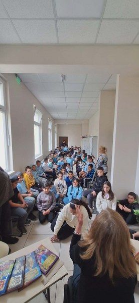 Походът на книгите - СУ Васил Левски - Долни чифлик