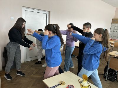 Походът на книгите - СУ Васил Левски - Долни чифлик