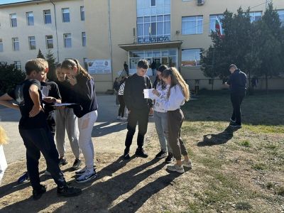 Участие в международен проект GREEN Rural Clubs и фондация „Оренда“ - СУ Васил Левски - Долни чифлик